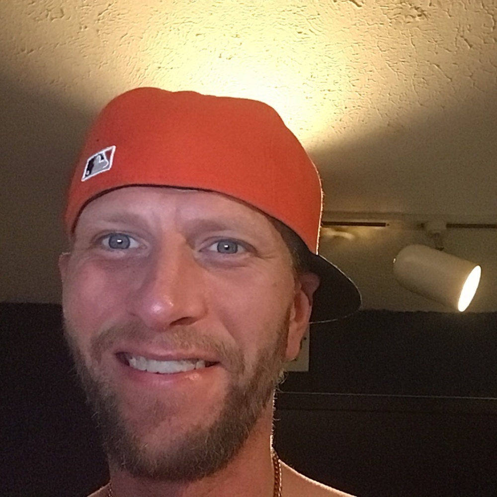 Meet your Posher, Posh